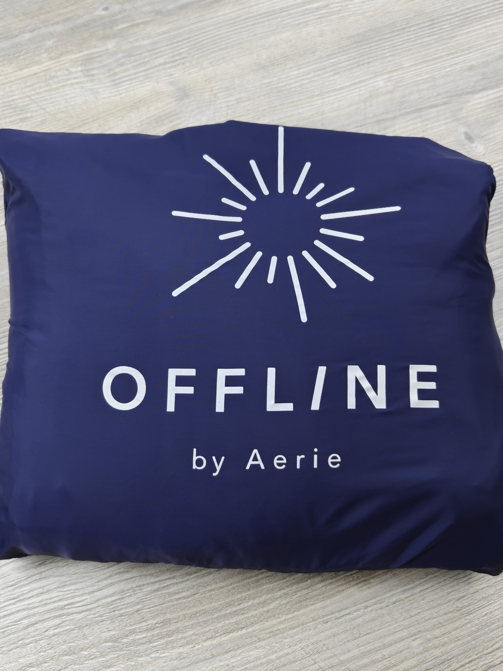 NWT Offline by Aerie Quilted Packable Outdoor Blanket Blue NEW Puffer Travel Car
